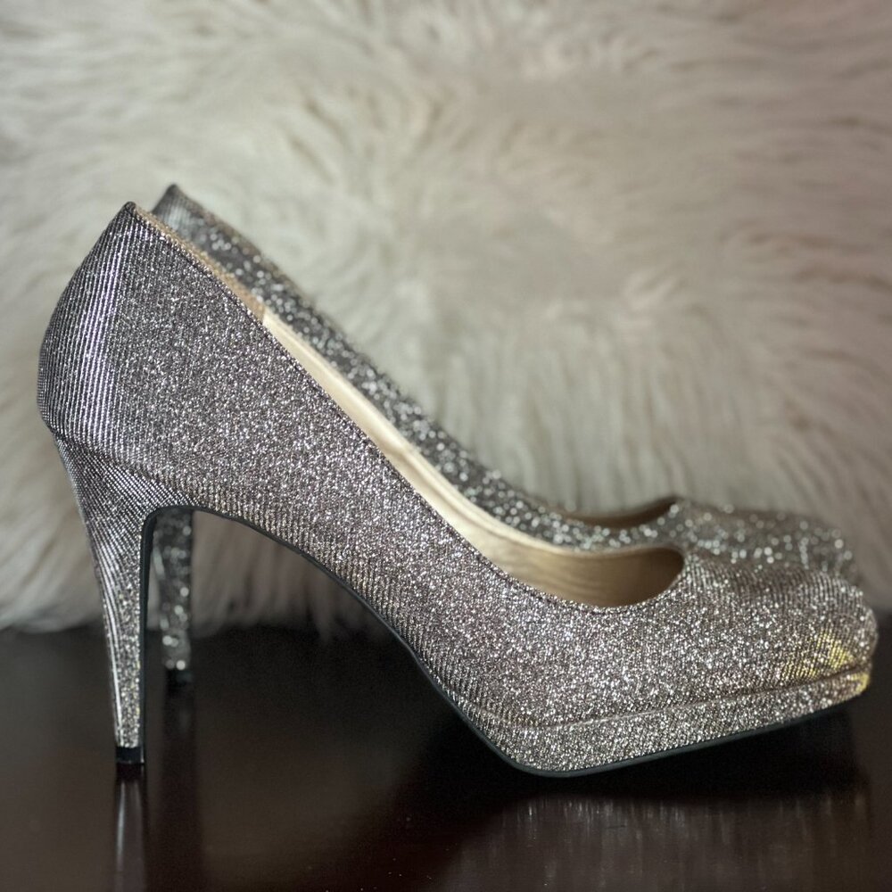 🔥Fioni Night Multicolored Silver/Gold Shimmer 4" Platform Size 13 New